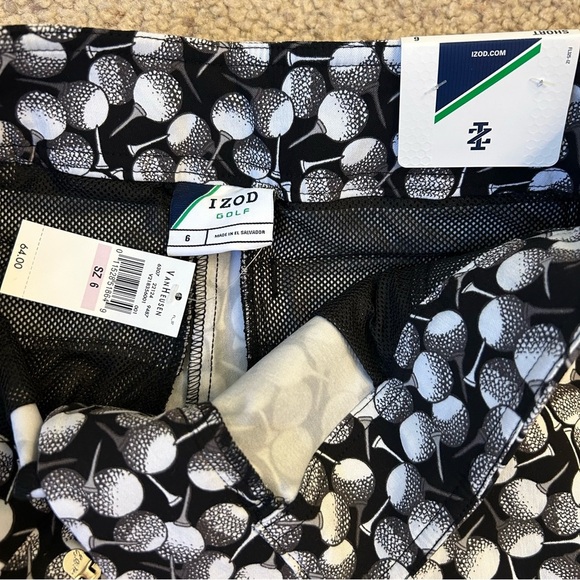 NEW WITH TAGS Izod Black and White Golf Shorts - Picture 12 of 12